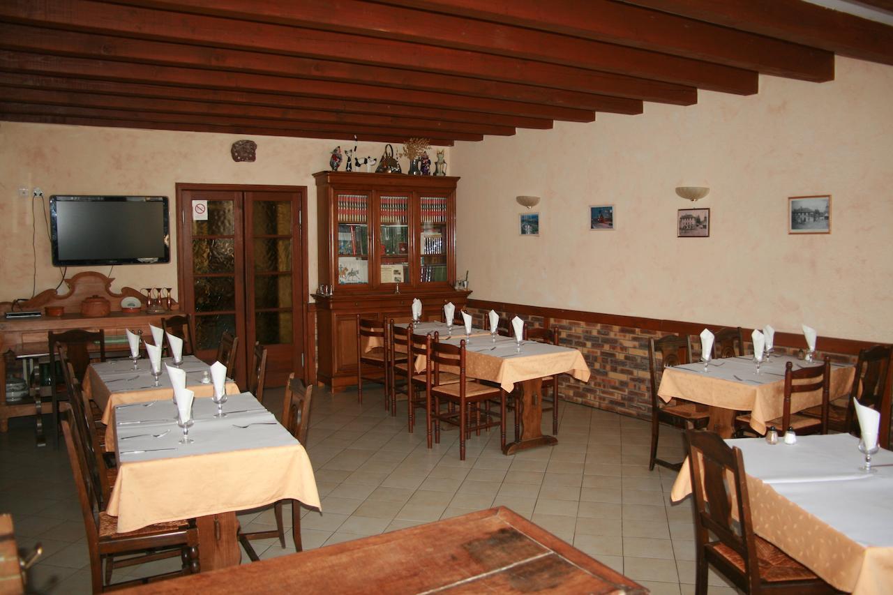 Auberge Saint Martin Saint-Martin-Terressus Exterior foto