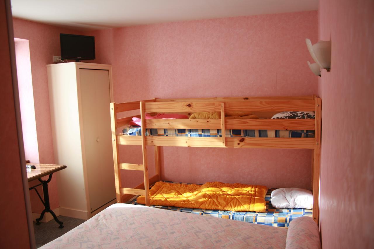 Auberge Saint Martin Saint-Martin-Terressus Quarto foto