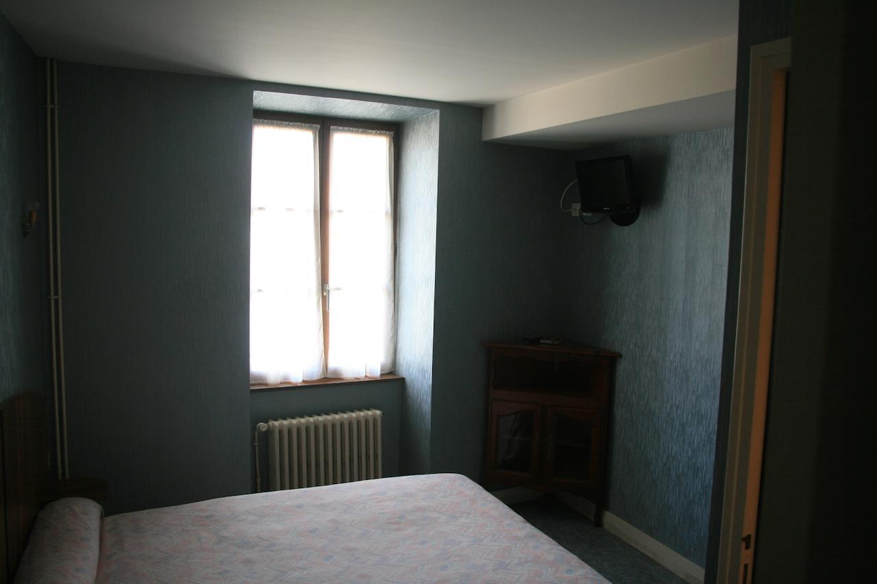 Auberge Saint Martin Saint-Martin-Terressus Quarto foto